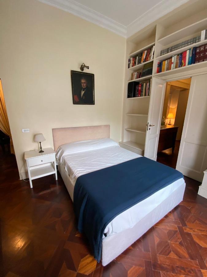 Royal Apartment In San Domenico Maggiore 나폴리 외부 사진