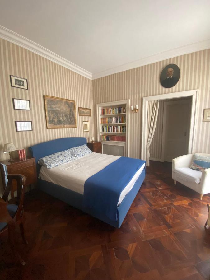 Royal Apartment In San Domenico Maggiore 나폴리 외부 사진