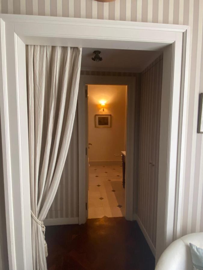 Royal Apartment In San Domenico Maggiore 나폴리 외부 사진